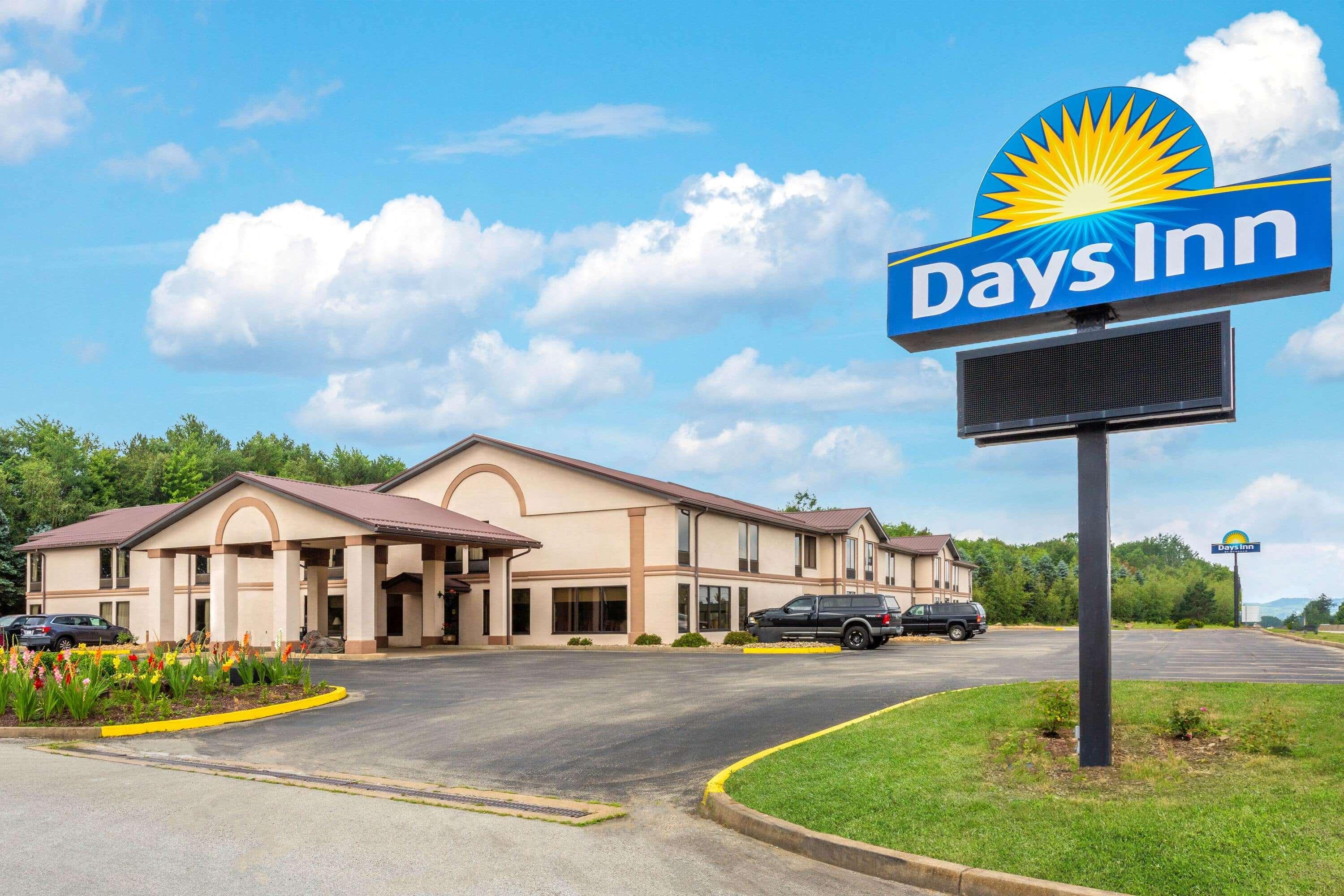 Days Inn By Wyndham Blairsville מראה חיצוני תמונה